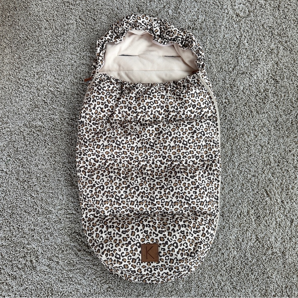 Kuling Leopard Print Waterproof Warm Footmuff for stroller